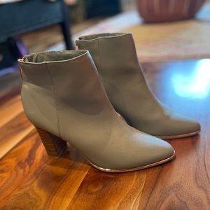 Grey Boots Sacha Too With Rose Gold Trim